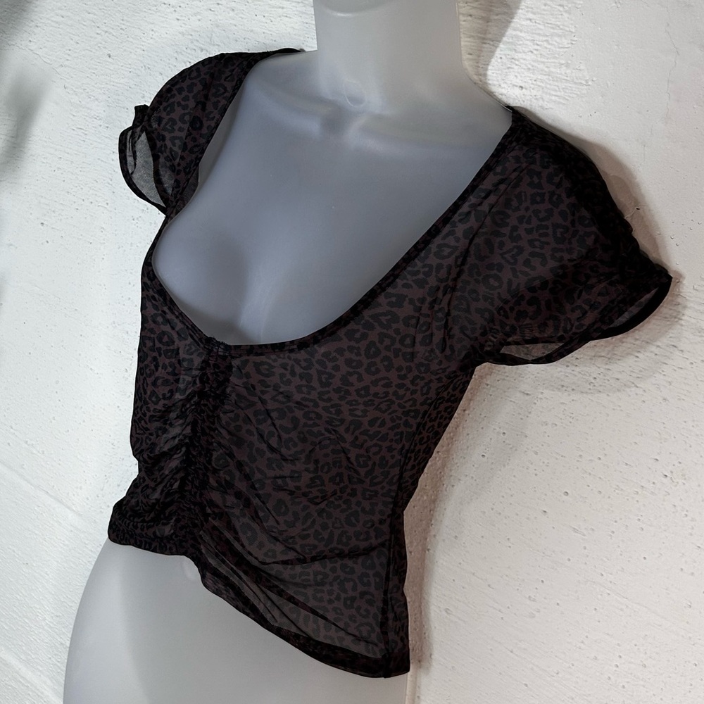 VS PINK leopard mesh top